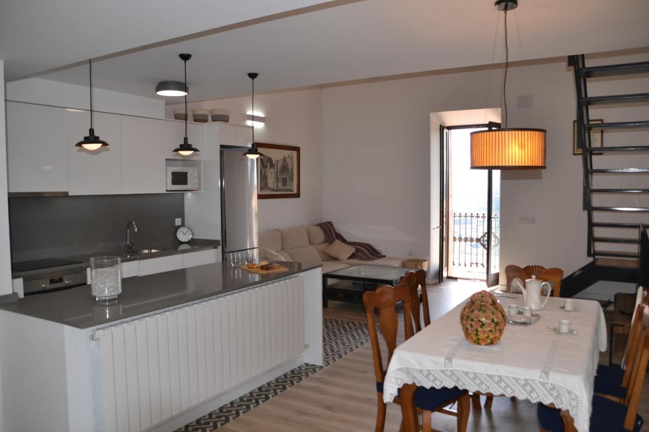 Duplex Dels Estudis Lägenhet Morella Exteriör bild